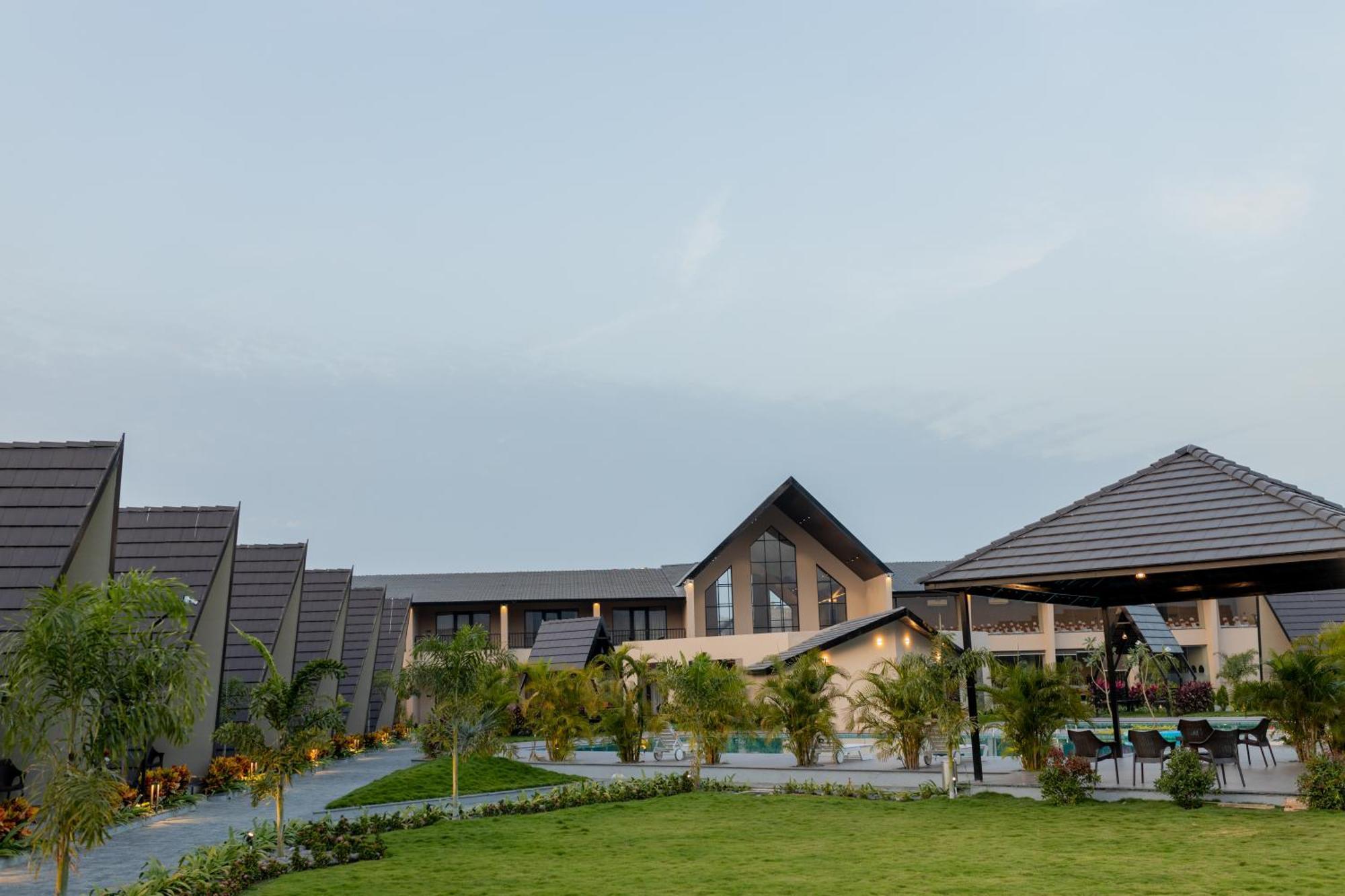 Regenta Resort Vindhyachal, Statue Of Unity Kevadia Экстерьер фото