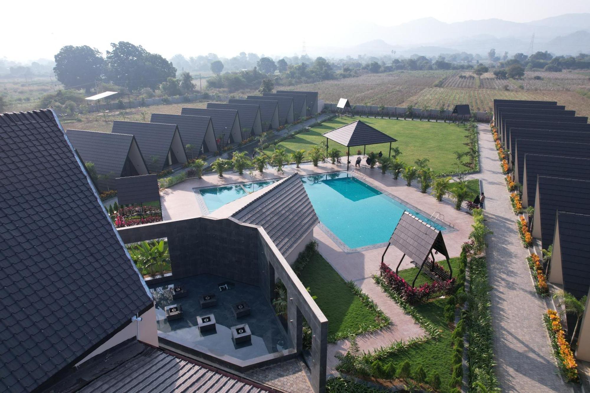 Regenta Resort Vindhyachal, Statue Of Unity Kevadia Экстерьер фото