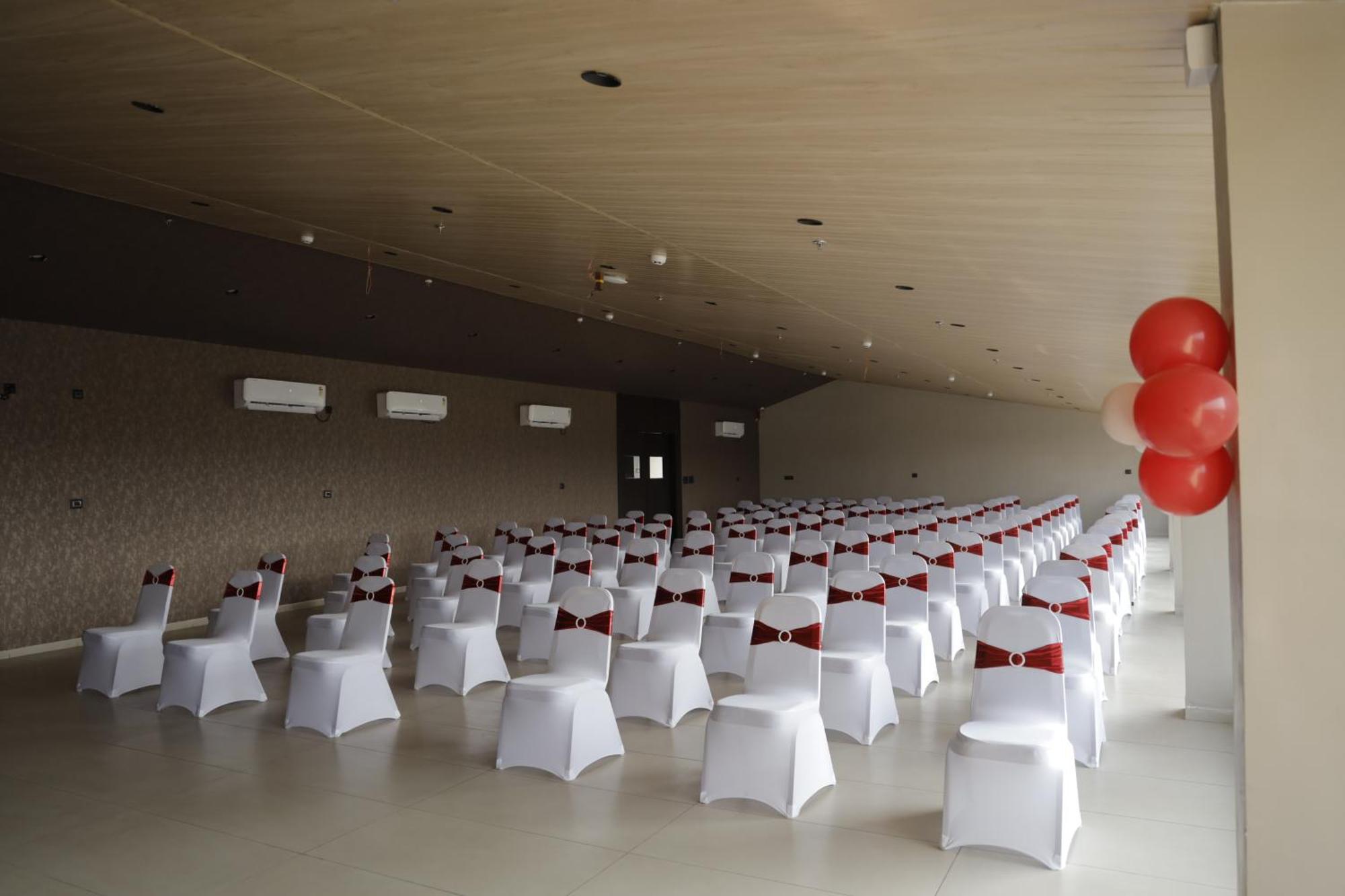 Regenta Resort Vindhyachal, Statue Of Unity Kevadia Экстерьер фото